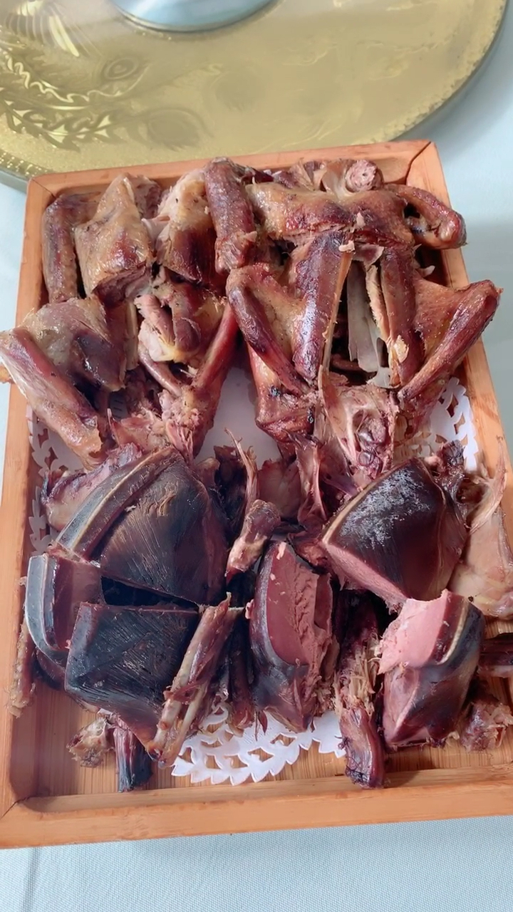 吃喝玩乐过假期#黄泥鸽子