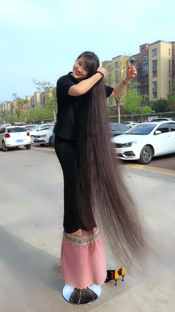 河南第一美长发!河南商丘不服来看!-度小视