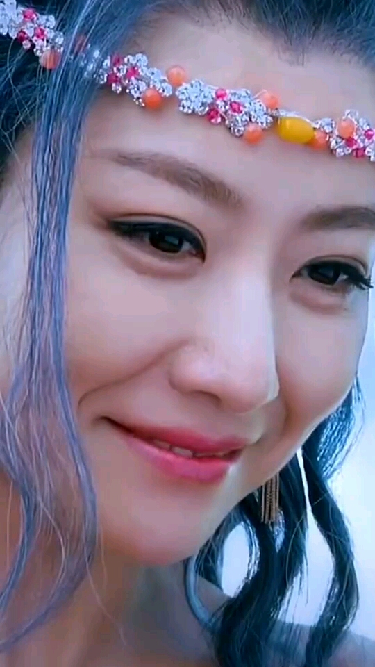 白冰1986年5月2日出生中国内地女演员,亚洲最美女神