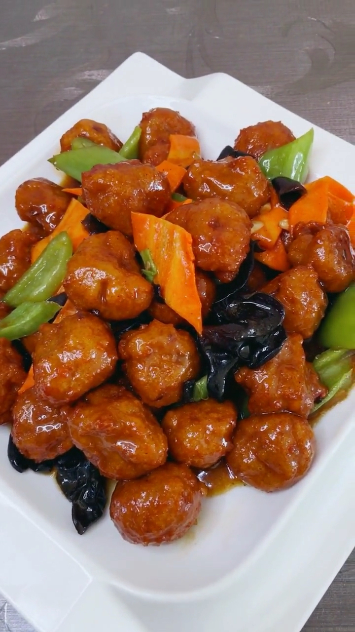 一档冬日美食#厨师长教你做焦溜豆腐丸子