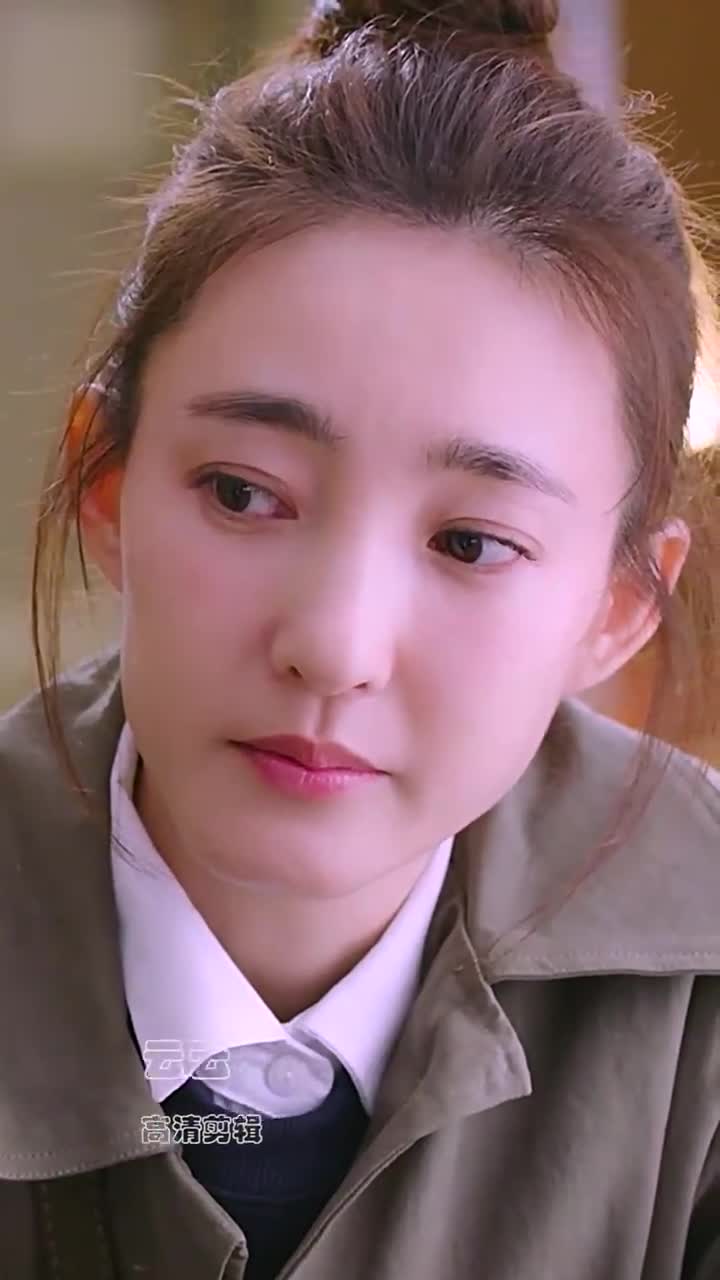 王丽坤这颜值越看越喜欢,特别是抛媚眼的那一瞬间#海洋之城