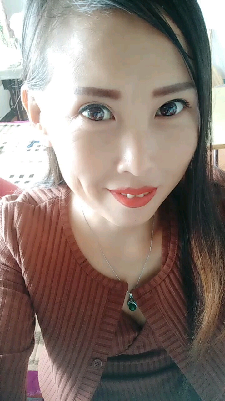 迷人得眼神,却永远俘虏不了你的心