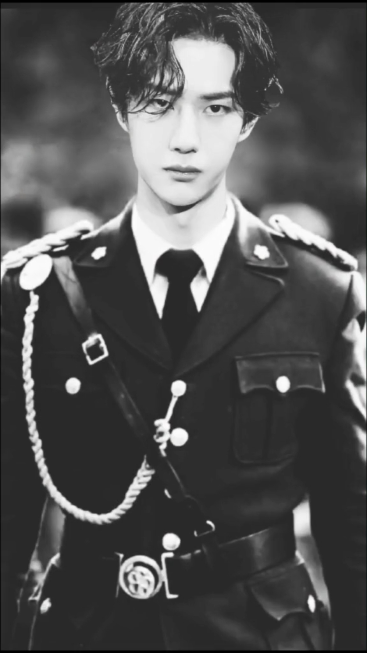 王一博#民国时期有最乱的世道,有最风情万种的女子,也有年少有为的