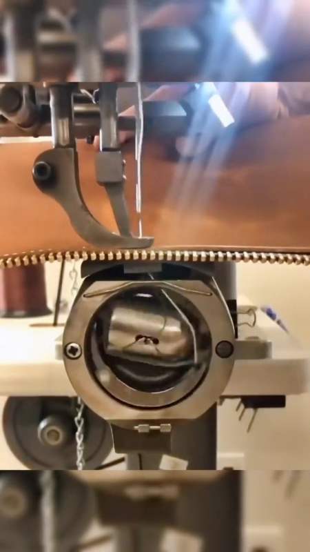 我要上热门#缝纫机摆梭机构观察