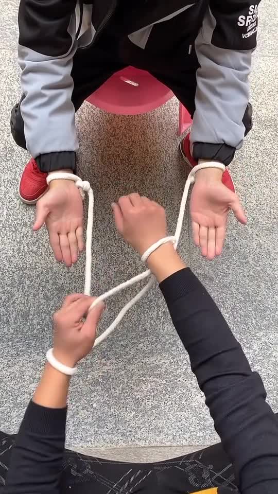 古代犯人逃脱术,一秒教会!