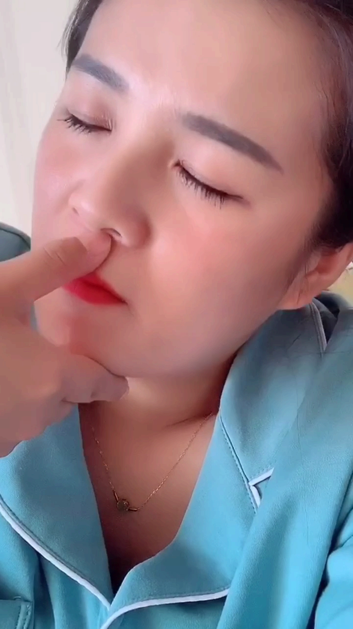 我搞笑你开心#90年宝妈,养生不断,面膜不敢停