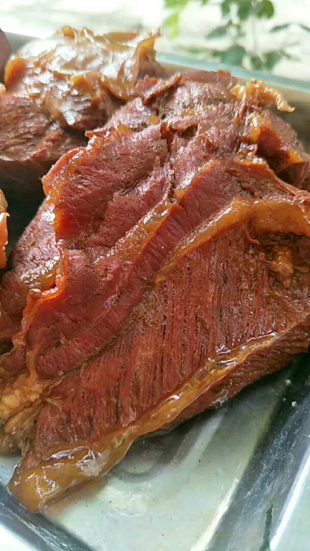 东北酱牛肉.不会的,可以进来学一学.喜欢的可以截图保存.