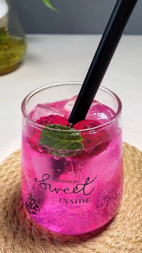 #这天来杯凉饮,一点不过分,太热了这天#