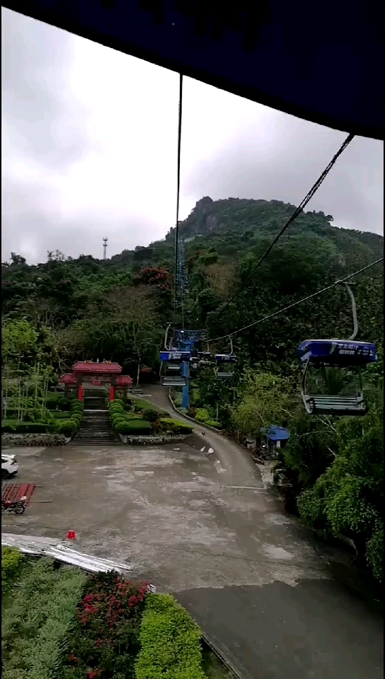 海南白石岭缆车
