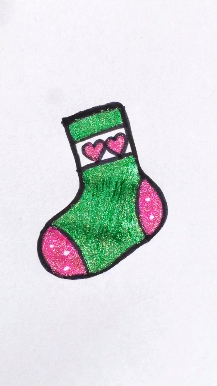 创意简笔画#天气冷了,画一双厚袜子-度小视