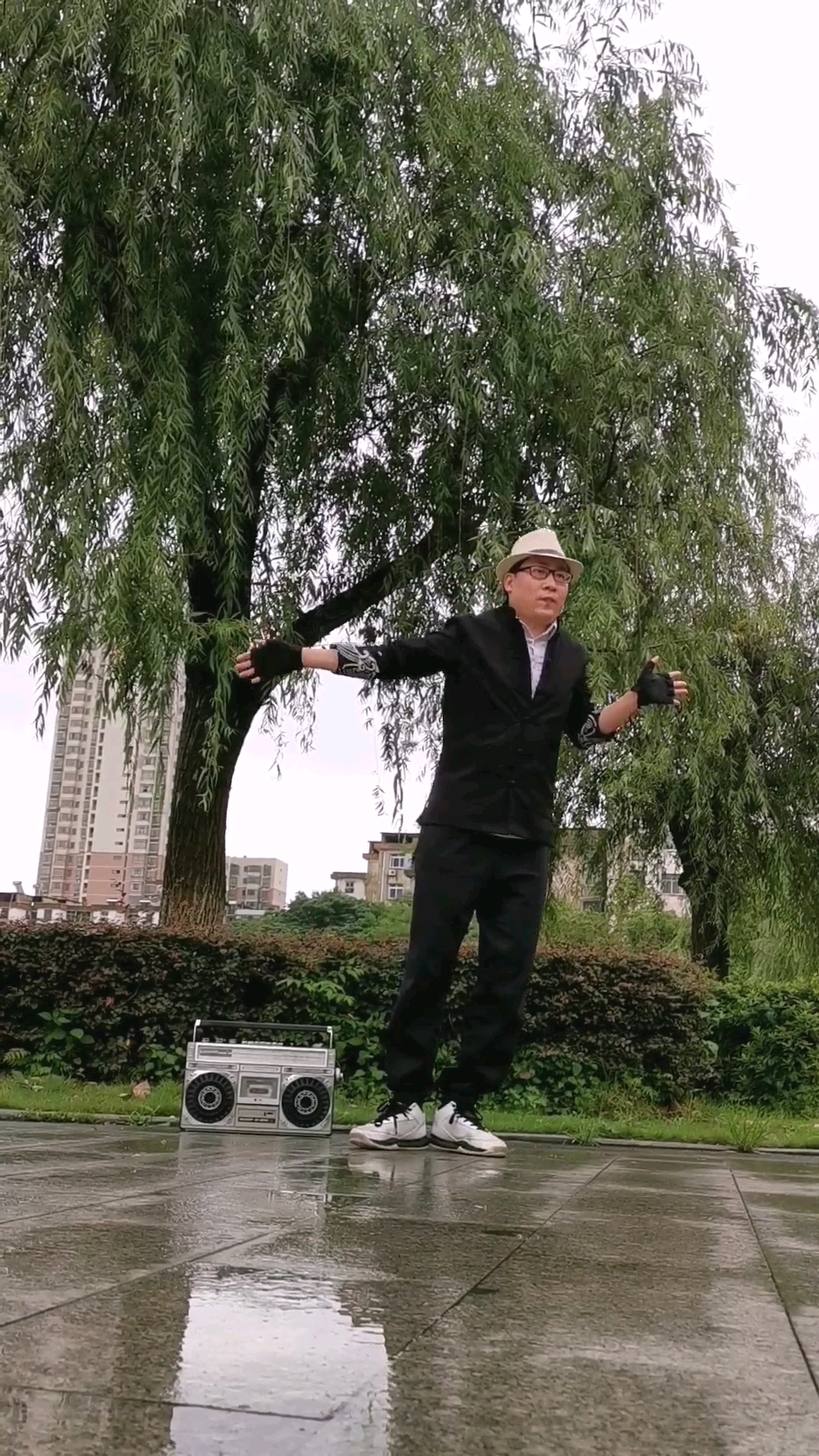 霹雳舞基础教学擦玻璃