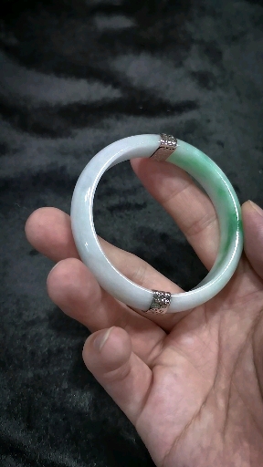 翡翠手镯#精美翡翠手镯,翡翠手镯镶嵌修复包边