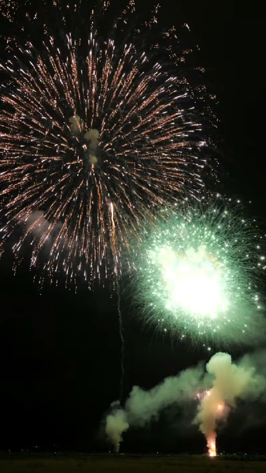 如果思念有声音,那会是场海啸吗,烟花,治愈系风景