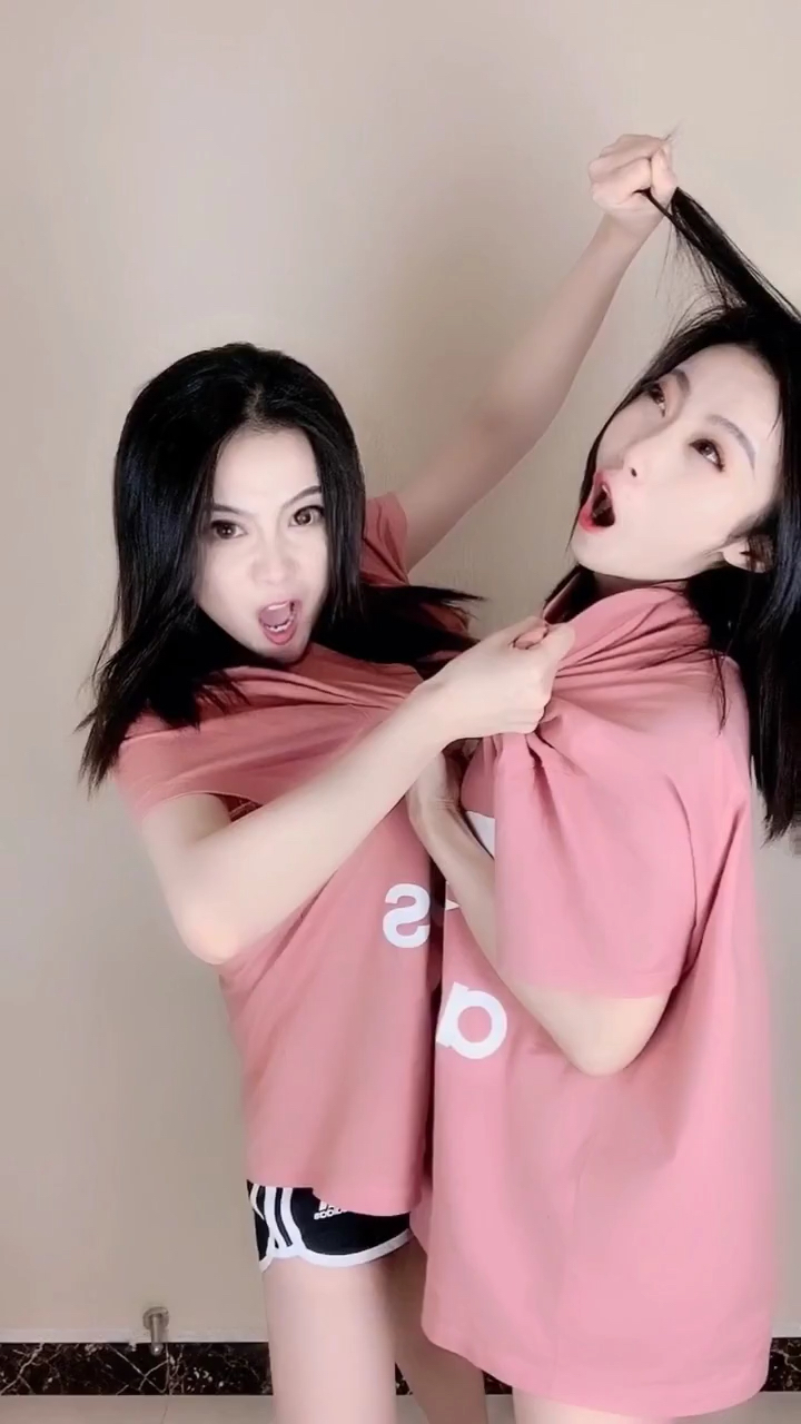 沙雕姐妹 沙雕!沙雕 沙雕!