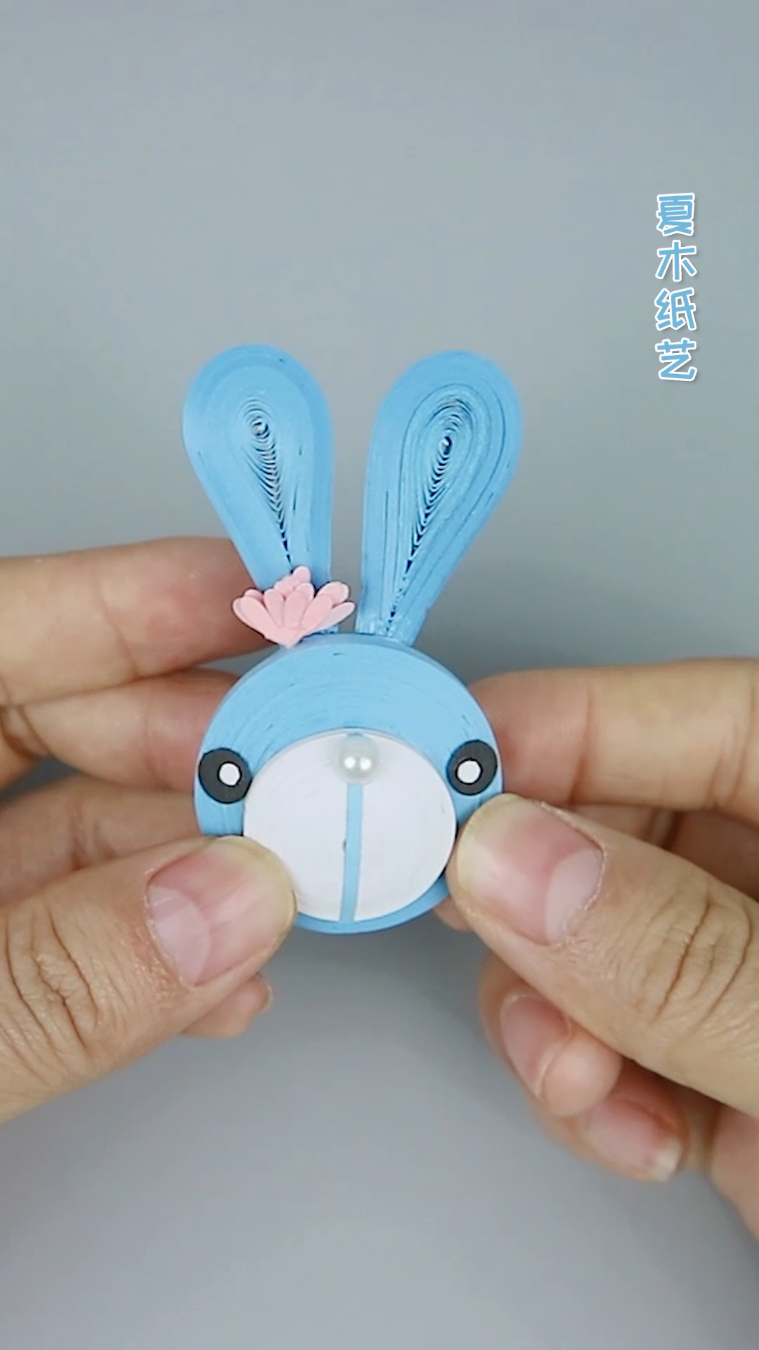 宠物丑萌大赛#衍纸手工,很简单的衍纸兔子胸针教程,成品超级可爱呢