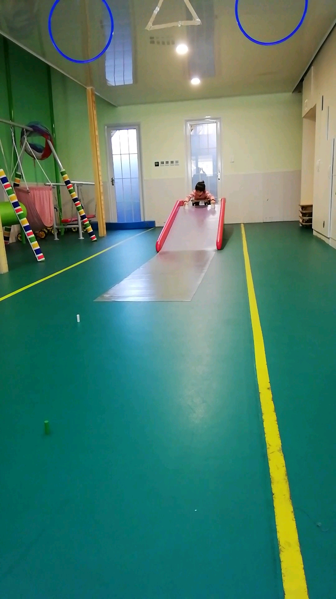 感统训练,开发孩子大脑及手眼协调能力