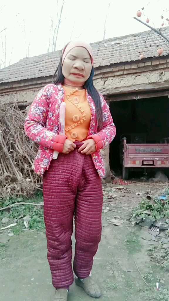 你个败家娘们,败家娘们,败家的老娘们