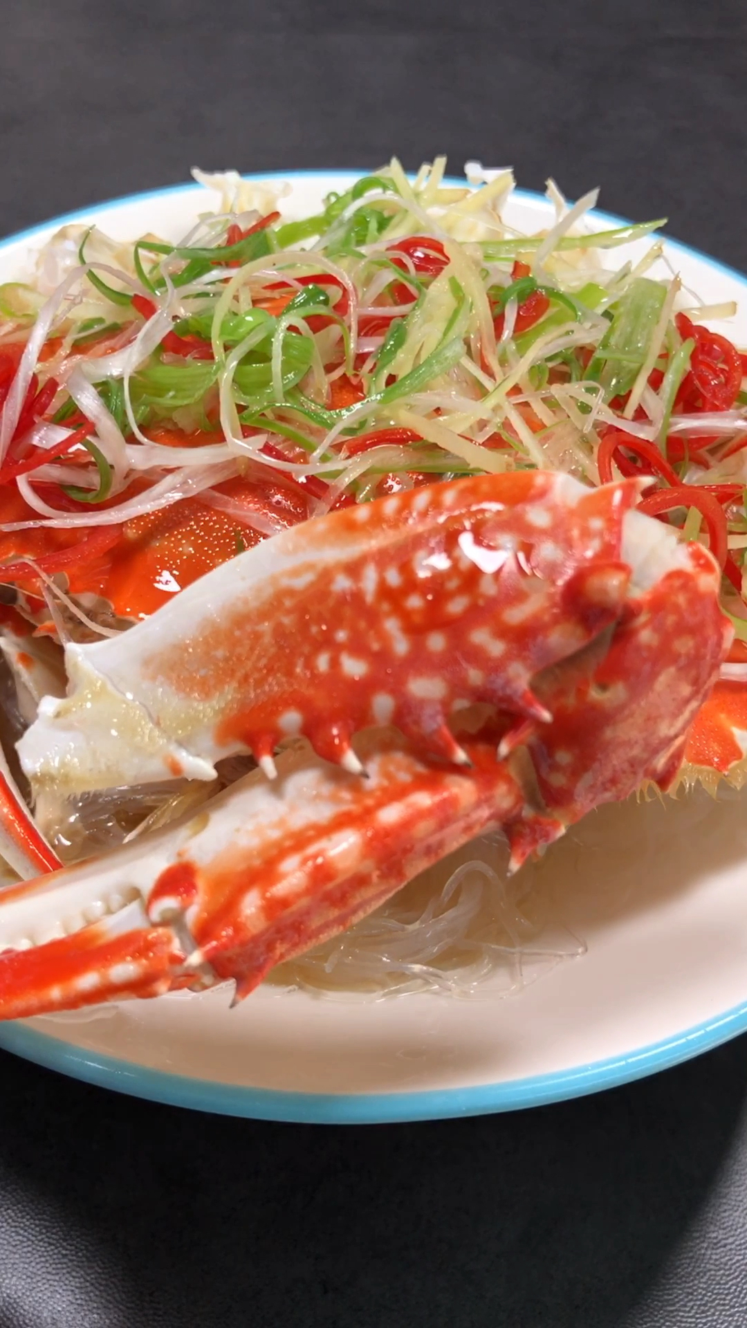 粉丝蒸螃蟹,粉丝吃出螃蟹味 哈哈 太美.