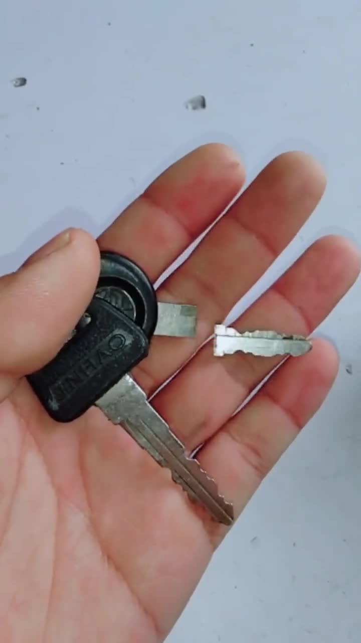 车钥匙断了导致无法启动的应急,进来教你一招