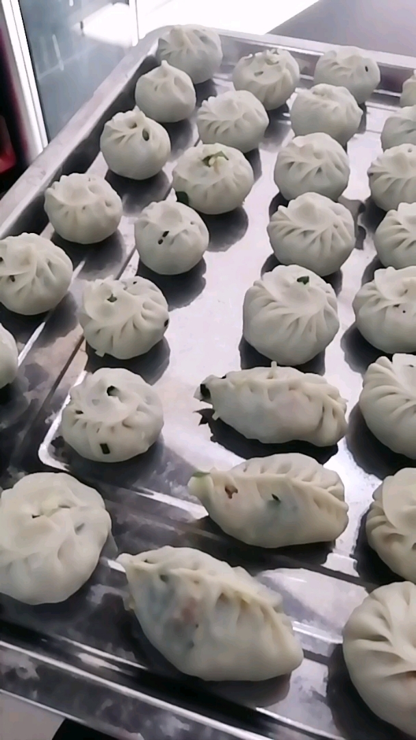 第一次用饺子皮包包子