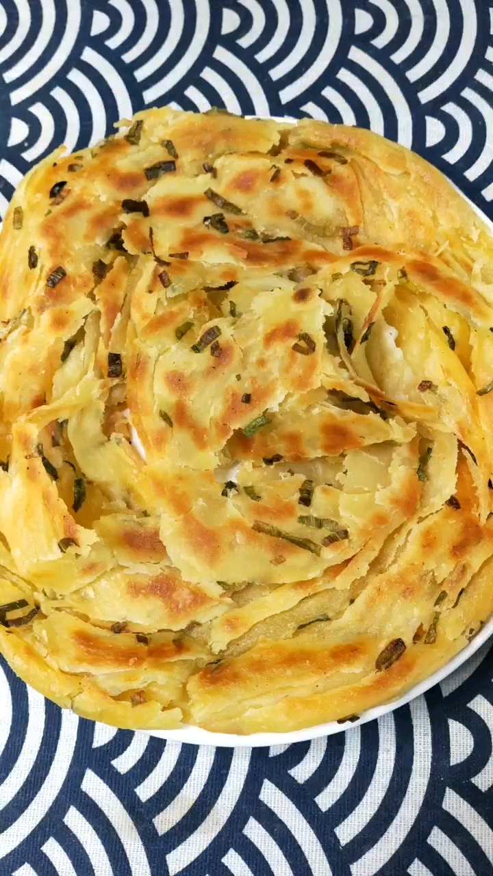 手撕葱花饼做法