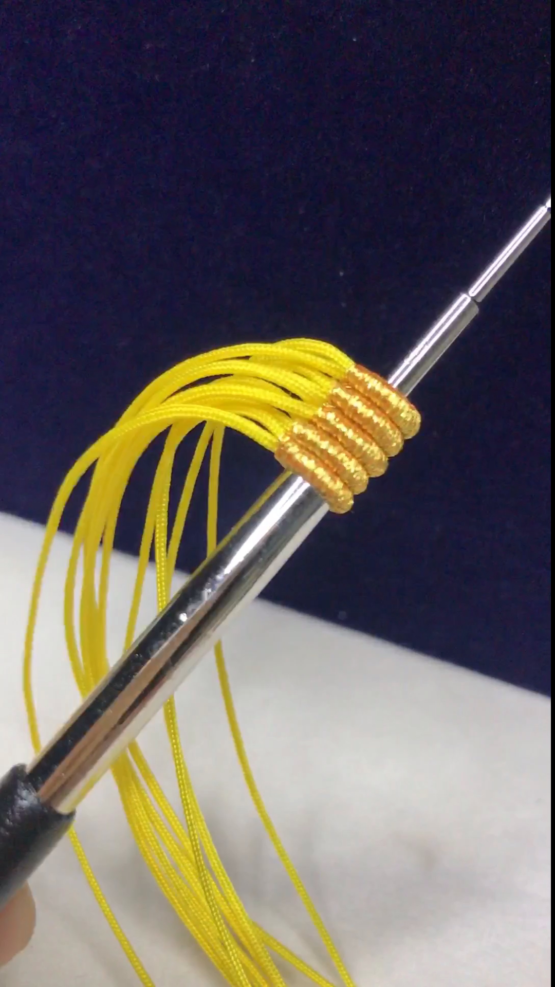 手工编织#下个教程,绕线线圈,敬请期待