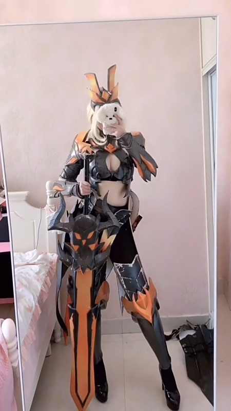 cosplay#花木兰水晶猎龙者上身效果来了喜欢嘛?-全民