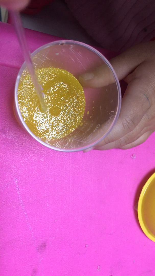 适合5岁小朋友的科学小实验,七彩雪花!