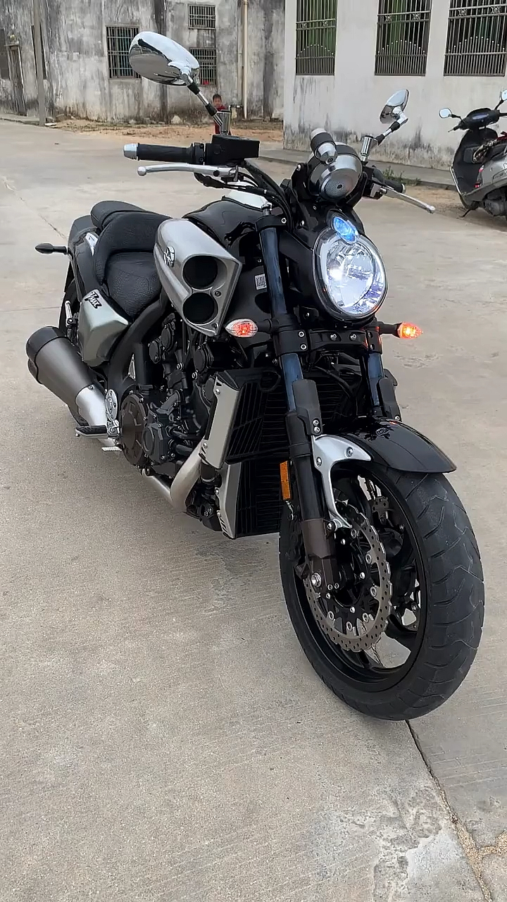 雅马哈大魔鬼#雅马哈大魔鬼vmax-度小视