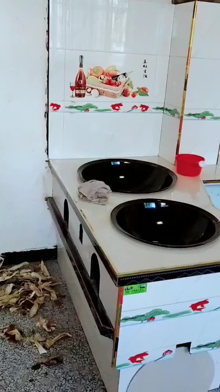 南方柴火灶,做饭特别响,以前吃一碗,这灶做的可以吃五碗!