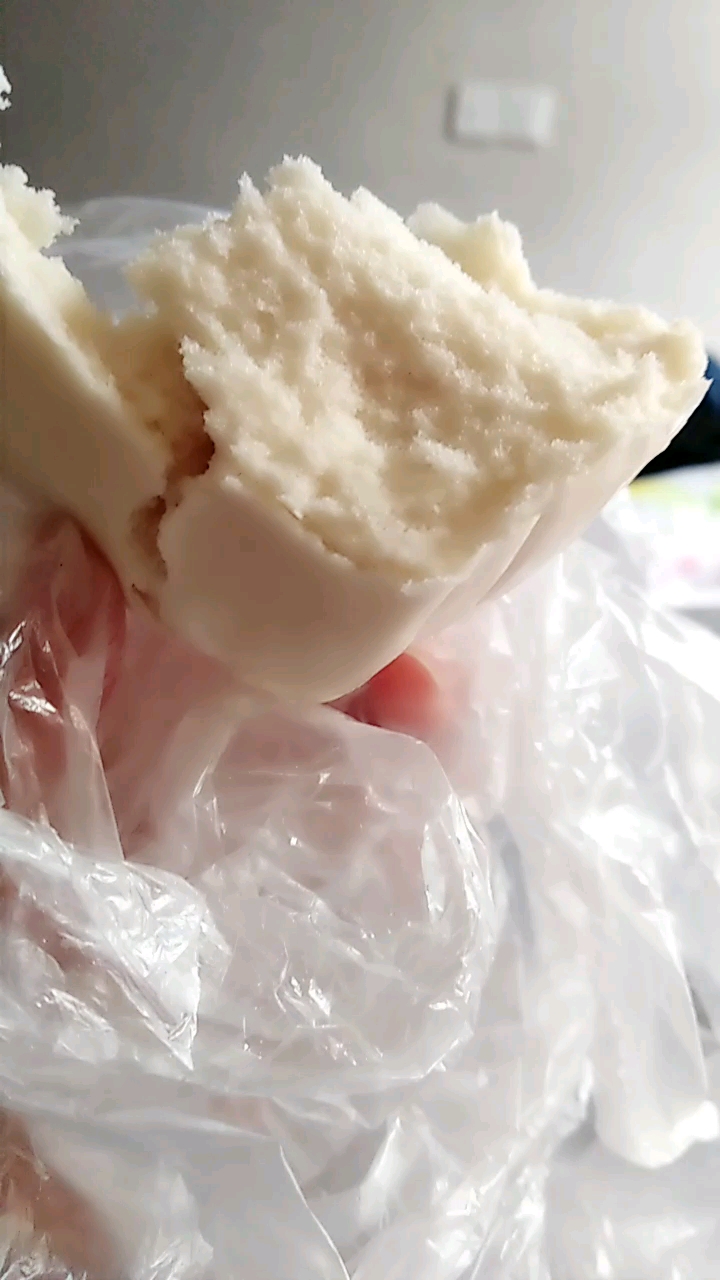 已经混的啃干馒头了还要我怎样? 从来没有这样不知所措过