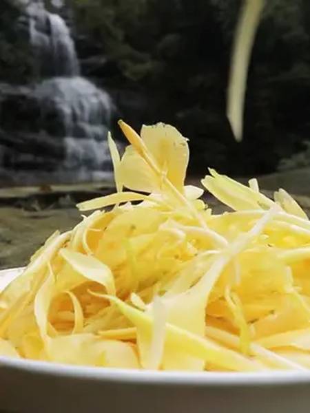 洋霍花凉拌不但好吃还好看,这道菜多少人没有吃过吧-全民小视频