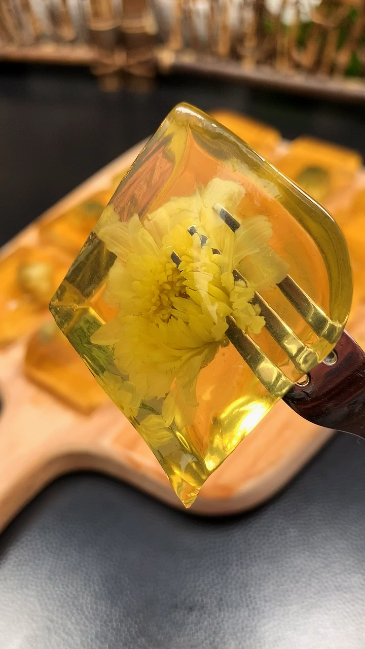 食神大pk#10秒钟教会你,清凉解渴的菊花冻,q弹爽口~-度小视