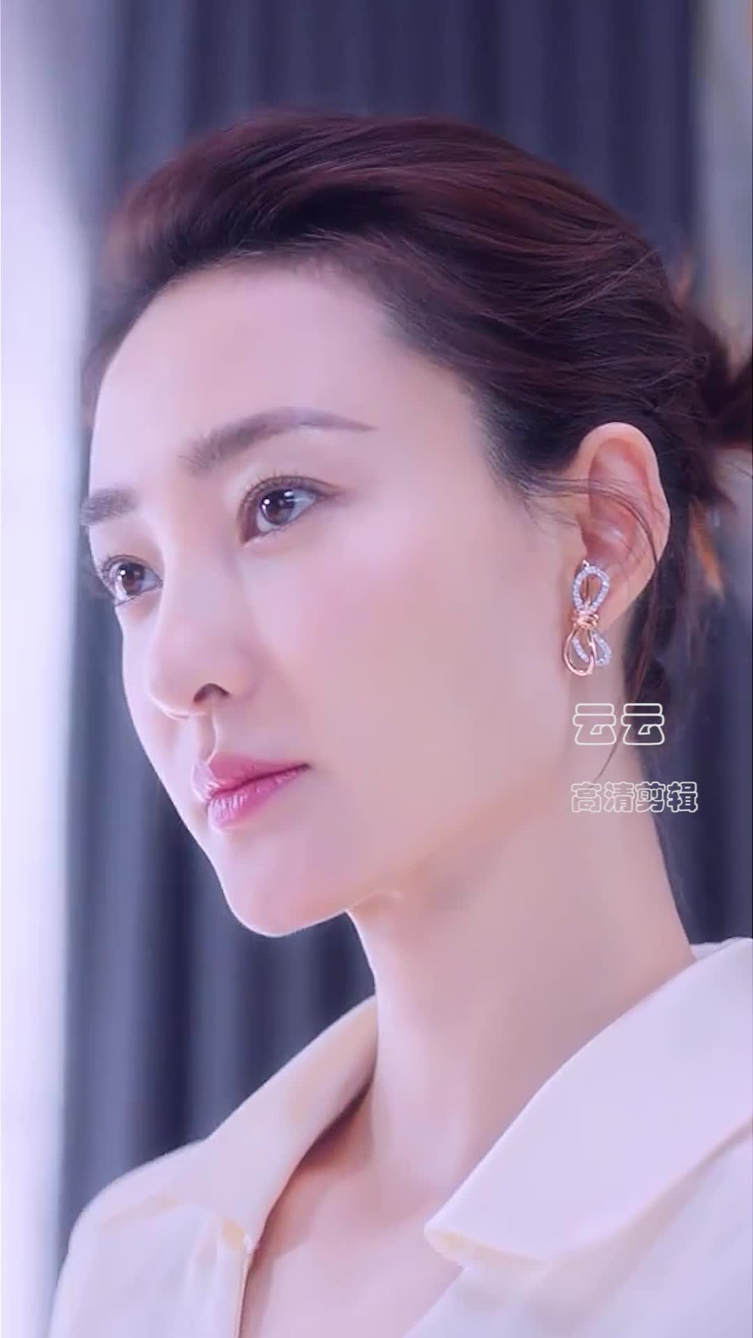 颜值以美貌一体的#王丽坤简直a爆了#海洋之城