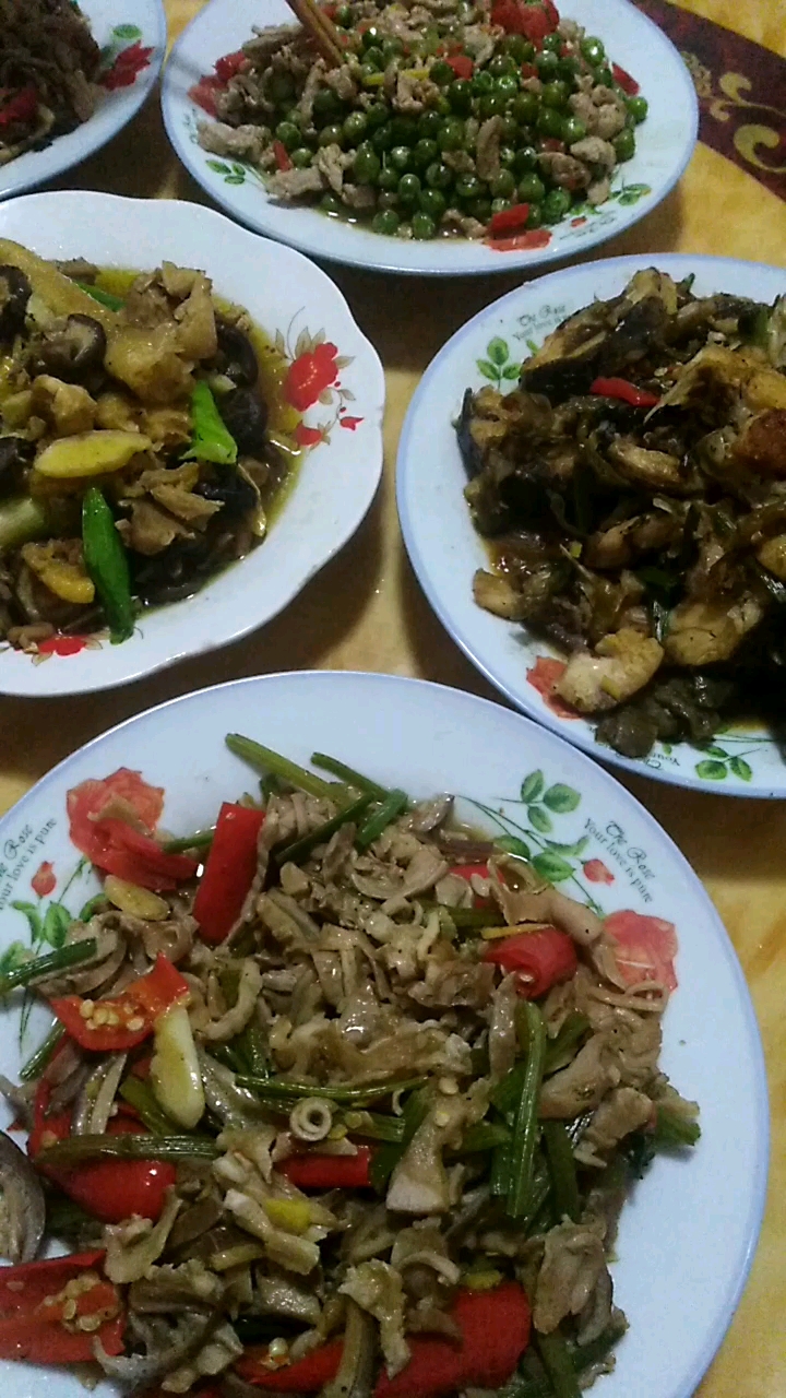 江西老表看看我亲手做的家常菜怎么样