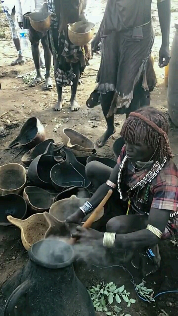 原始社会的吃饭