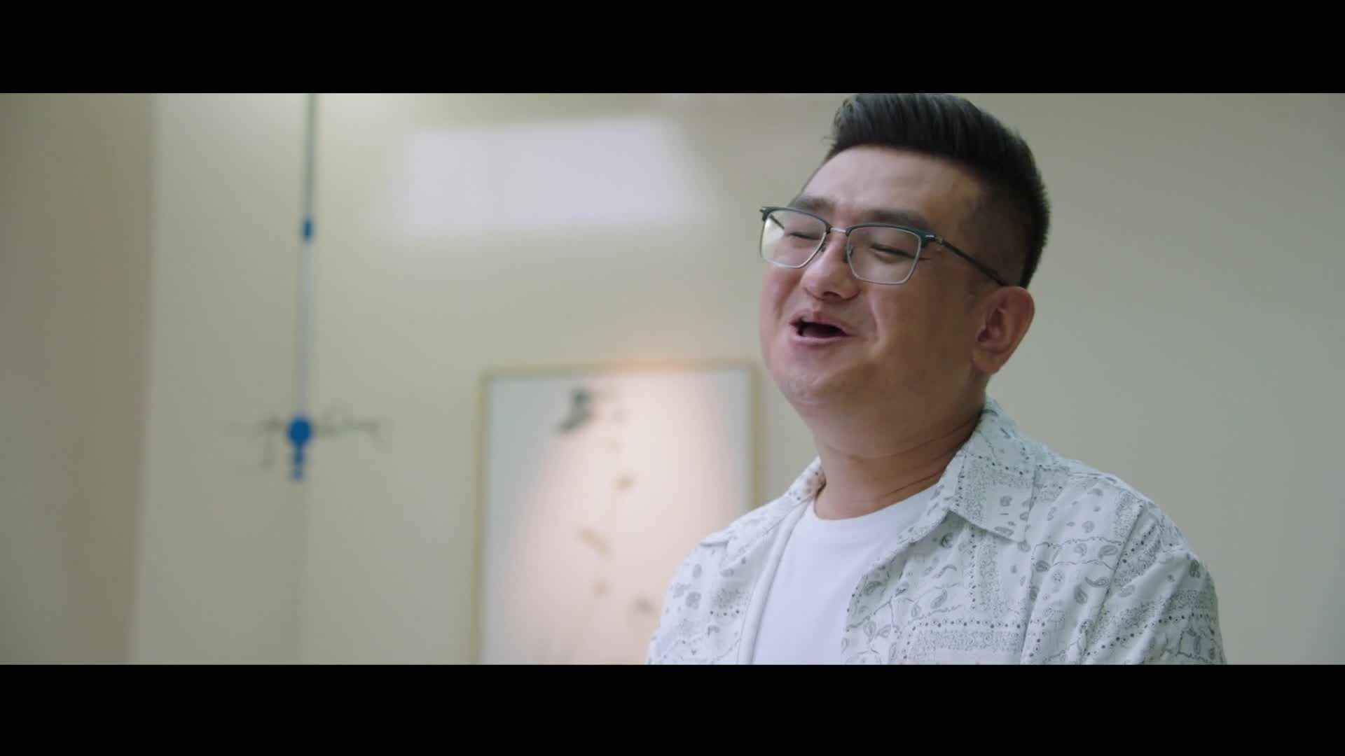 《脑海深处》片段,医院里谁的收入最稳定