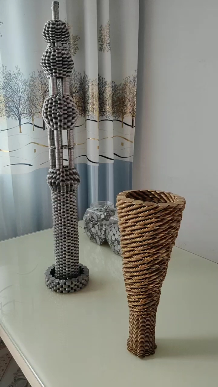 这是手工制作硬币宝塔.