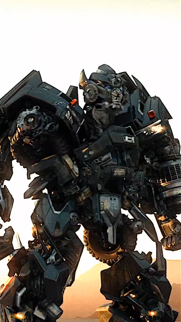 变形金刚#铁皮最帅的部位就是右边那只眼睛