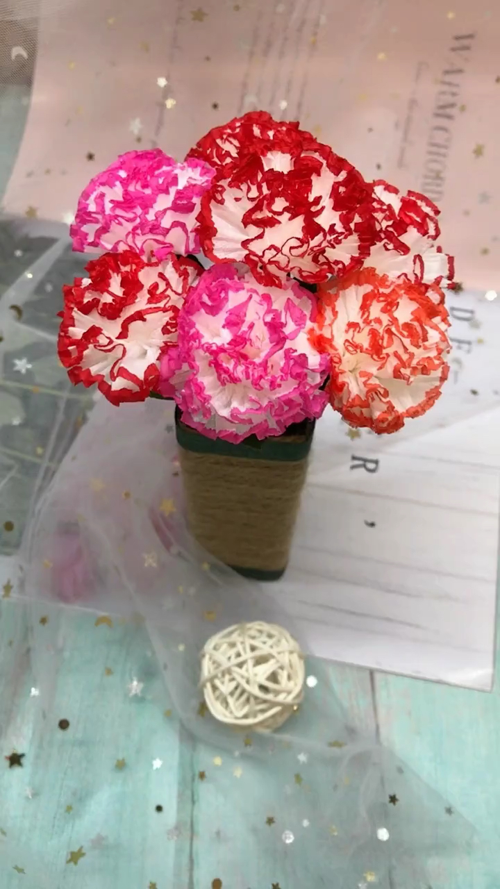 手工制作#今天带来的是用卫生纸制作的花,是不是超级可爱好看