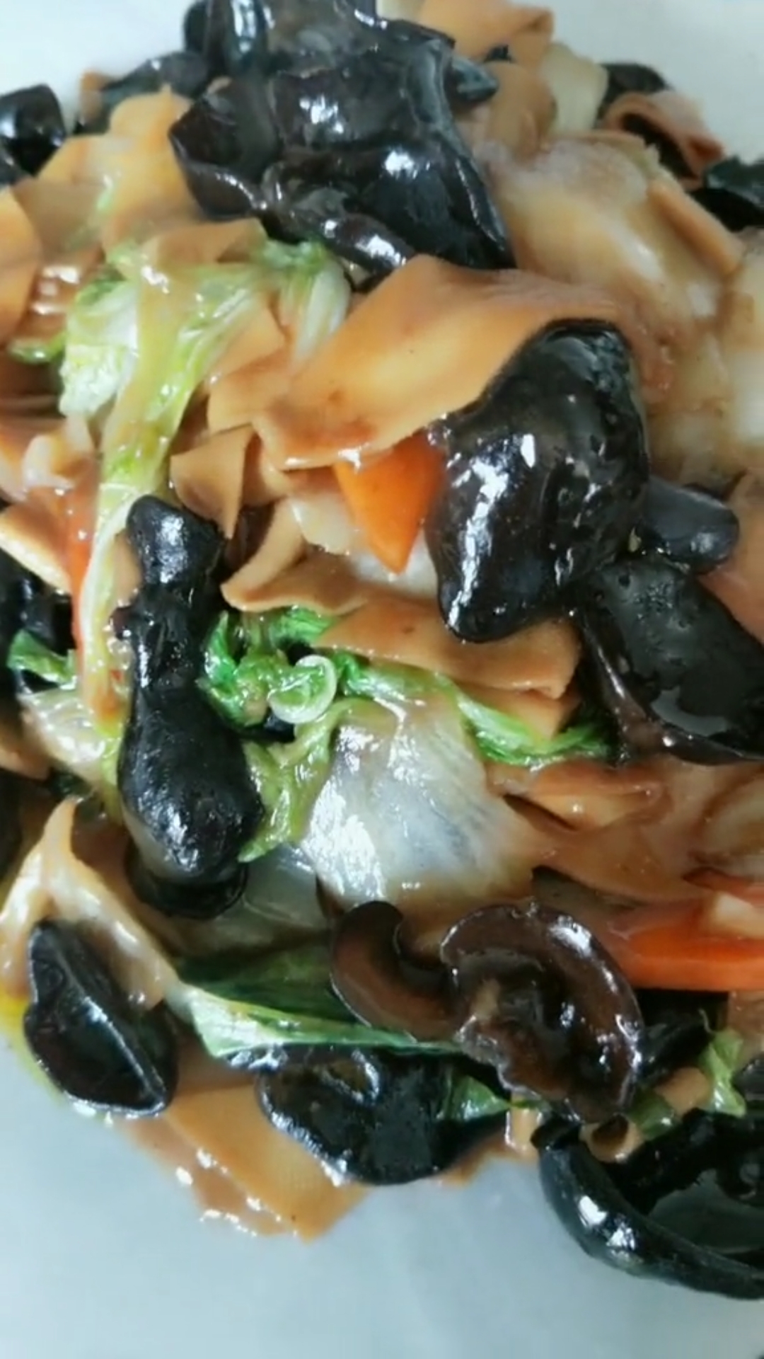 这样炒出来的木耳白菜干豆腐,五碗大米饭不够吃!-度小视