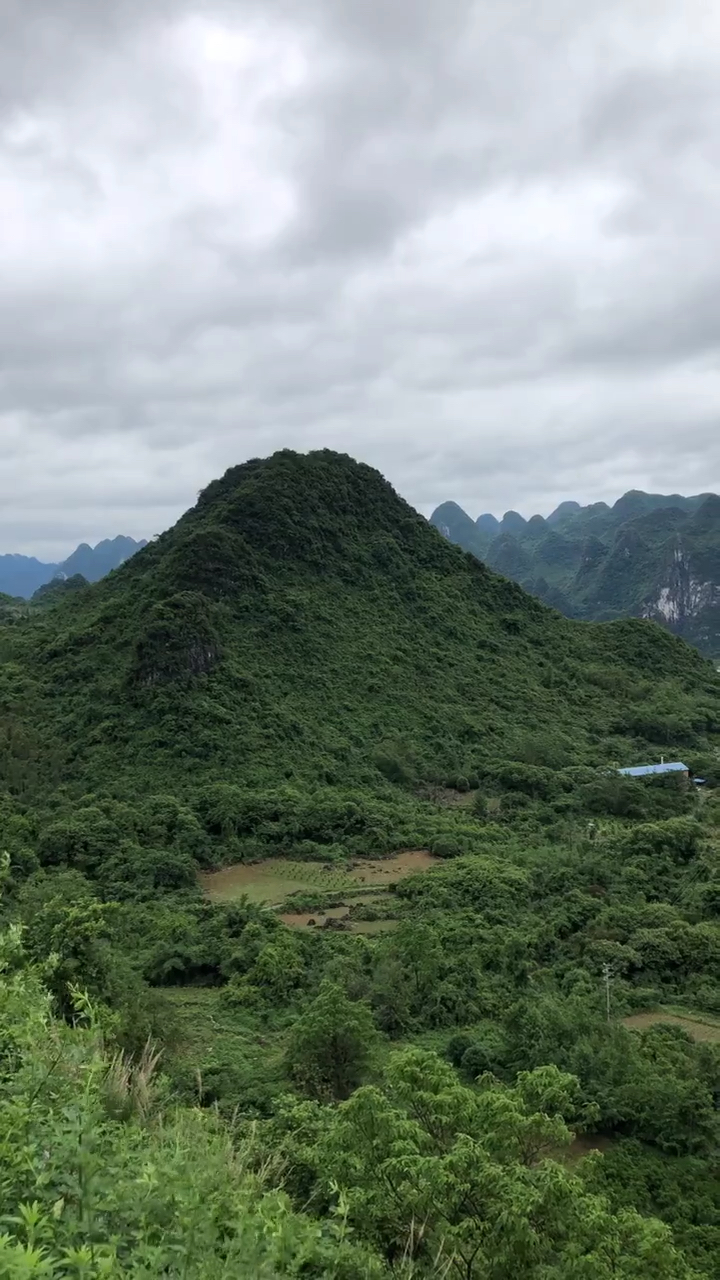 中国桂林十万大山美