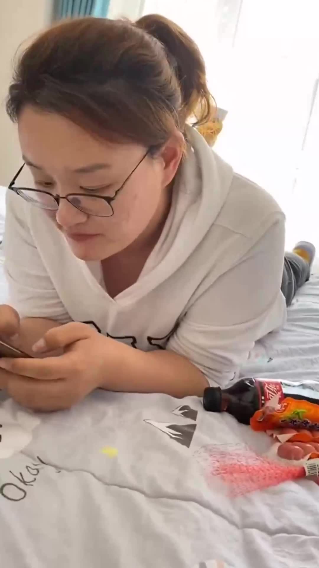 婆婆成功的把大姑姐拉下水!好开森