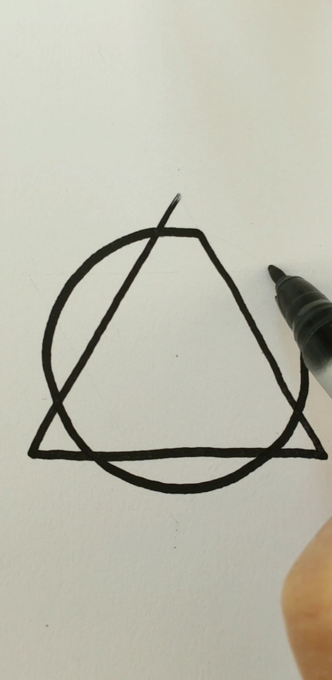 寻找最牛手艺人#超简单一笔画,会画圆就可以