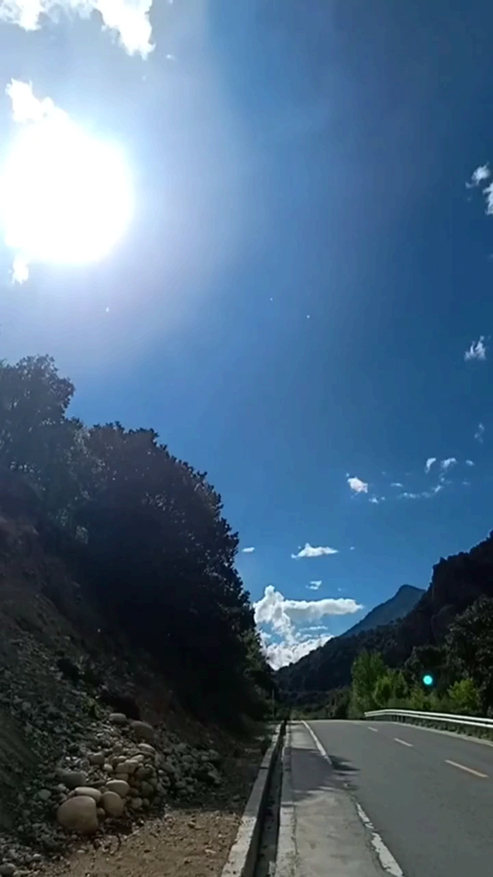 今天的太阳好大