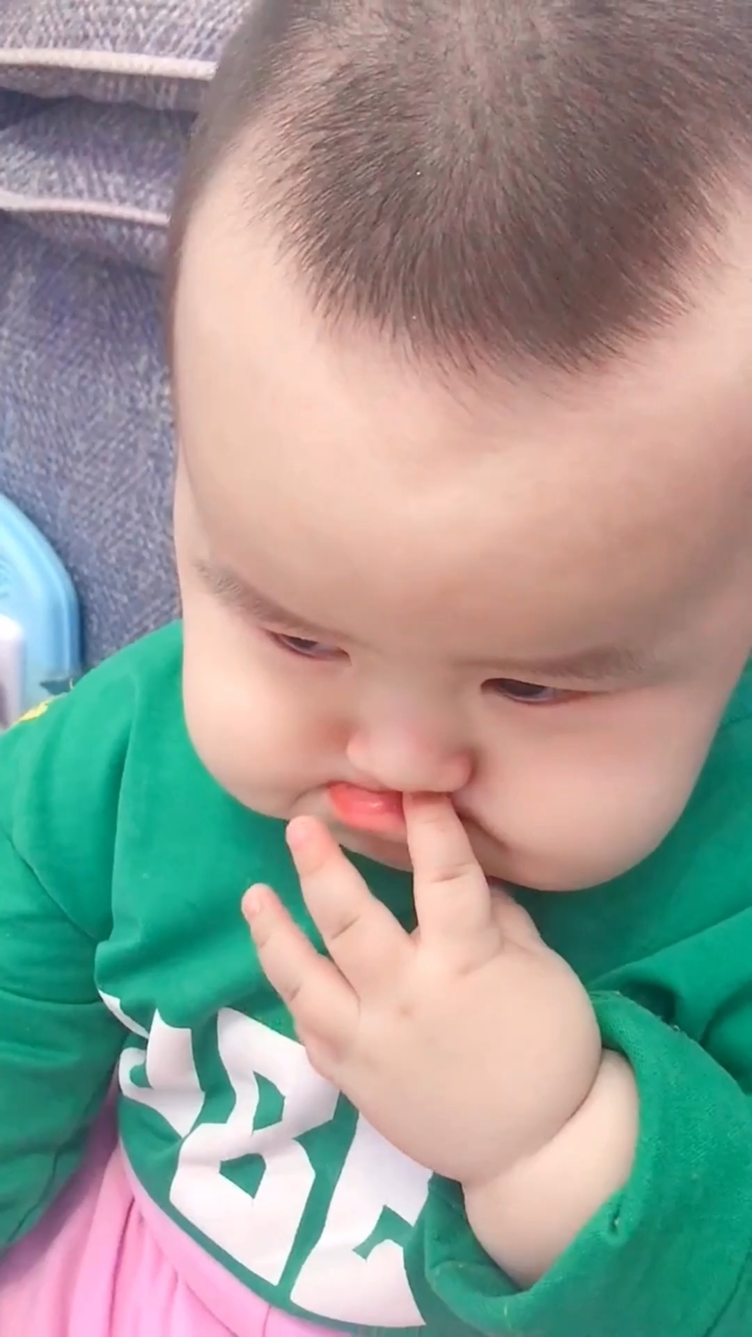 搞笑萌娃