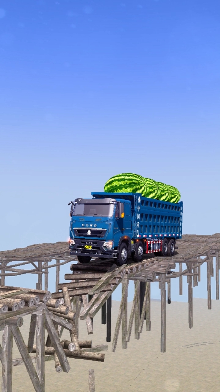 自卸车运输西瓜