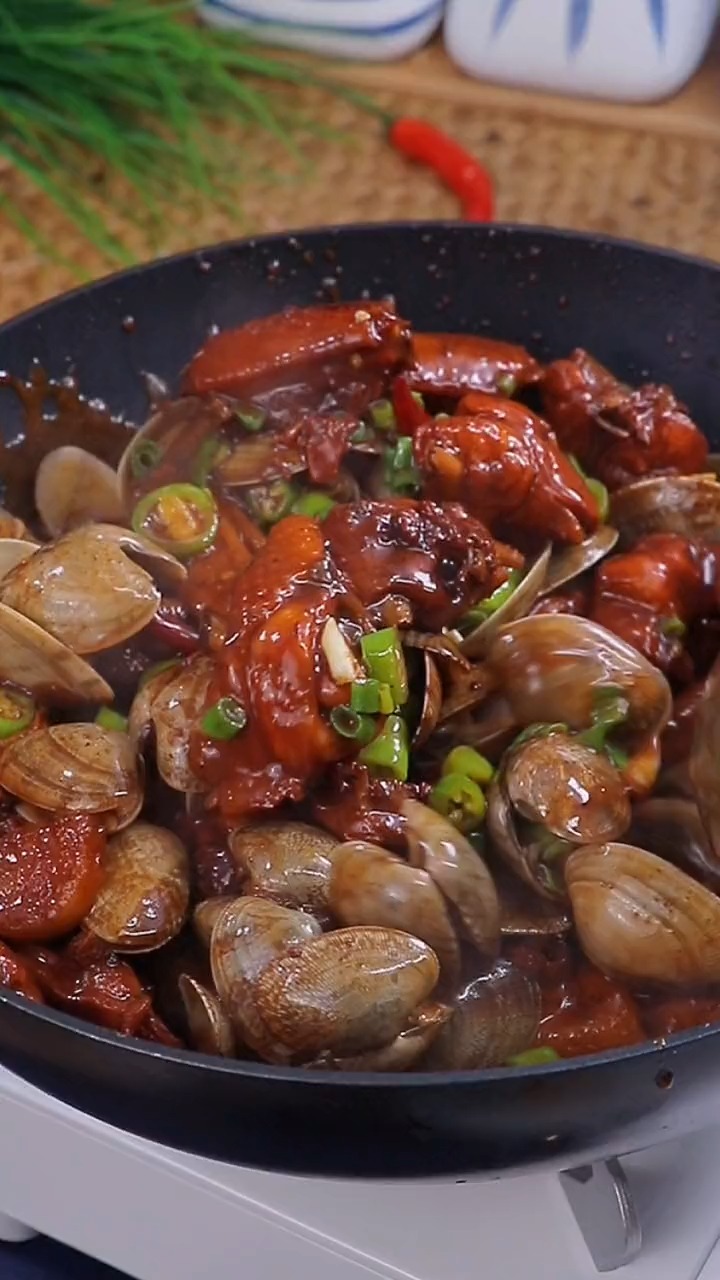 你可以没来过东北,但是山东临沂的蛤蜊炒鸡你一定要