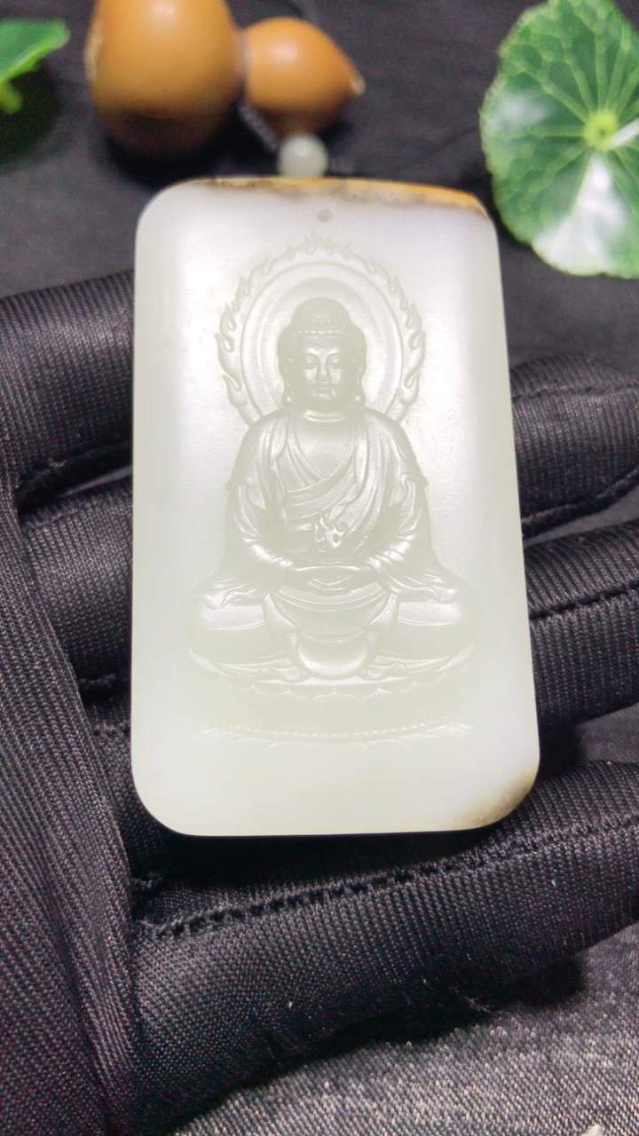 和田玉大日如来玉牌