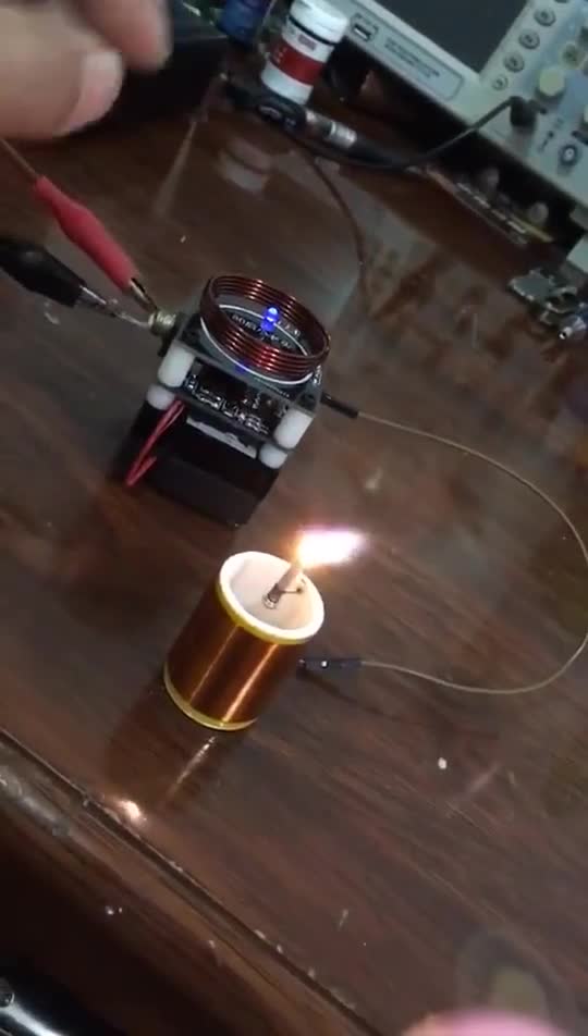 生活小妙招自制电焰火,这么厉害的操作,我要赶紧做一个